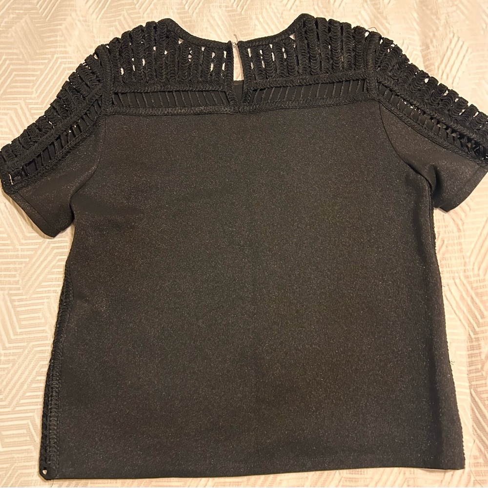 Beulah Black Textured Top